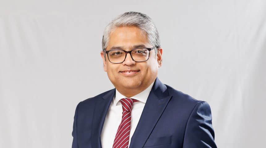 বিনিয়োগকারীকে আকৃষ্ট করার পূর্বশর্ত ভূরাজনৈতিক প্রেক্ষাপটে বাংলাদেশকে স্থিতিশীল রাখা